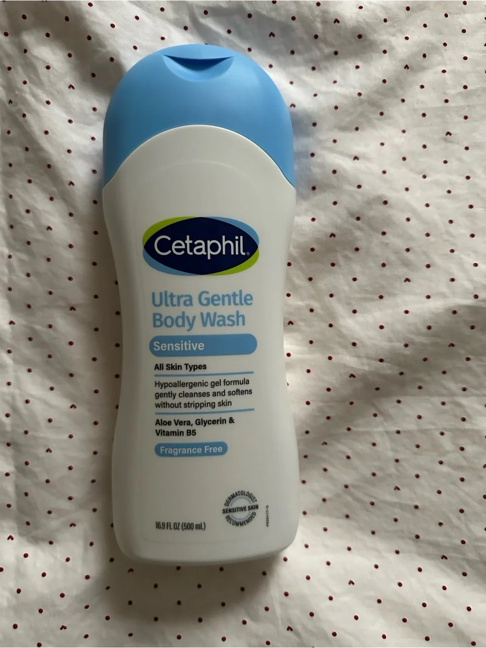 Cetaphil Ultra Gentle Body Wash - Sensitive Skin (White & Blue)